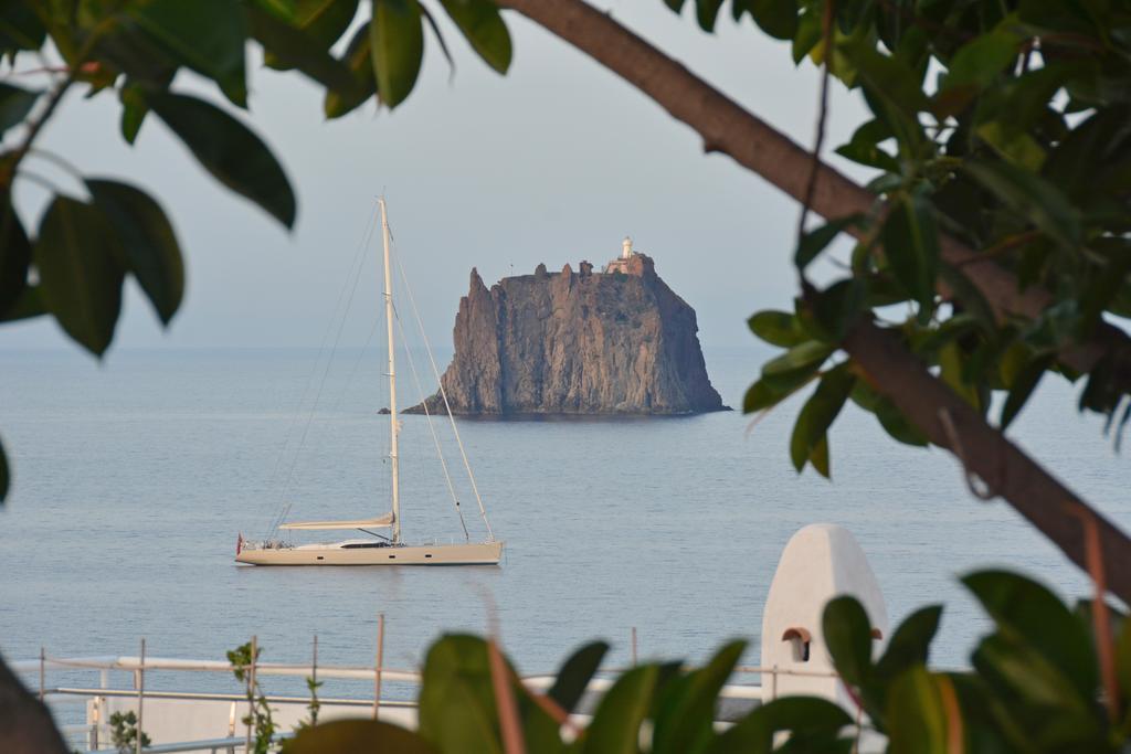 Aparthotel Il Gabbiano Relais In Stromboli Exterior foto