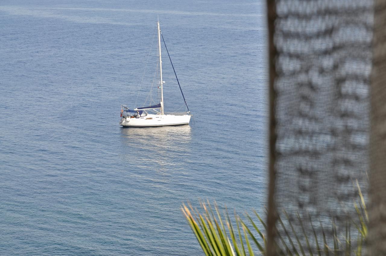 Aparthotel Il Gabbiano Relais In Stromboli Exterior foto